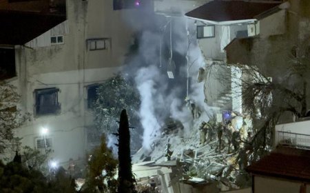 Demir kubbe bir kez daha delindi! İran füzesi İsrail’i vurdu… Yaralılar var