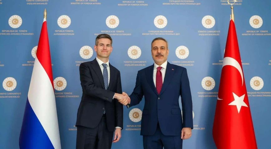 Dışişleri Bakanı Hakan Fidan, Hollandalı mevkidaşı Berendsen ile bir araya geldi