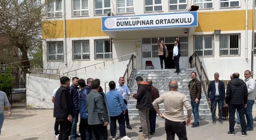 Şanlıurfa'da okulda öğretmene saldırı girişimi! Valilikten açıklama geldi