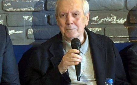 Aziz Yıldırım: İki santrforla görüşüyoruz, ben de devreye girdim