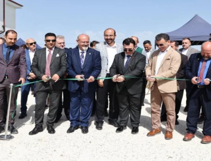KAPAKLI’DA “ÖZEL KALPLERDEN DOĞAYA MESAJ” RESİM SERGİSİ AÇILDI