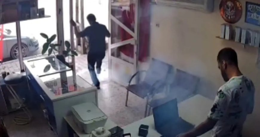 Tamir edilen cep telefonunun bataryası patladı