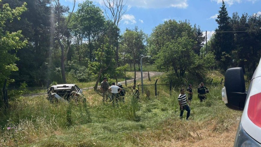 Çorlu'da kontrolden çıkan otomobil askeri bölgeye girdi