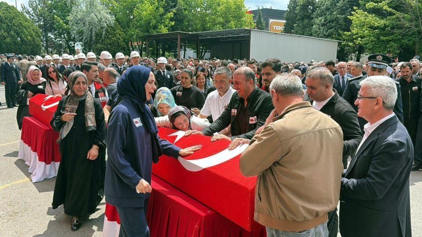 Tekirdağ'da şehit 2 polis memuru için tören
