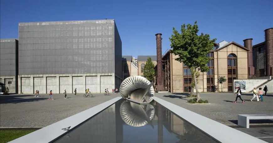 İstanbul Bilgi Üniversitesi'nin faaliyet izni kaldırıldı