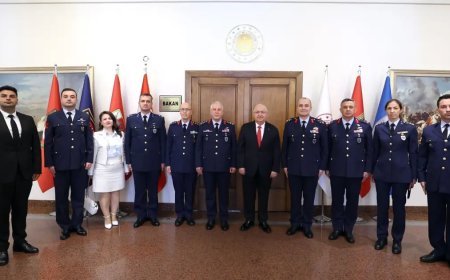 Bakan Güler, Hava Kuvvetleri Komutanı Kadıoğlu'nu kabul etti