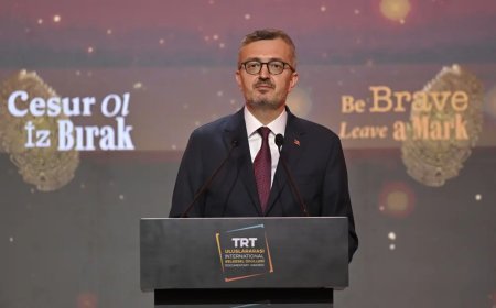 Burhanettin Duran: Günümüzde savaşlar sıradanlaştırılmaya çalışılıyor