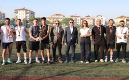 KAPAKLI'DA AYAK TENİSİ HEYECANI SONA ERDİ: ŞAMPİYON HARAM BALL