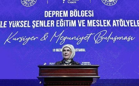 Emine Erdoğan, Şule Yüksel Şenler Vakfı'nın ‘Deprem Bölgesi Kursiyer ve Mezuniyet Buluşması’na katıldı