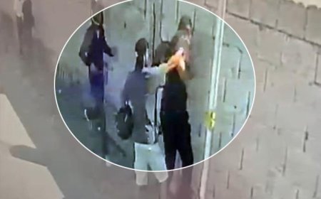 Mersin'de inanılmaz olay: Spreyle 250 bin dolarlık gasp kamerada