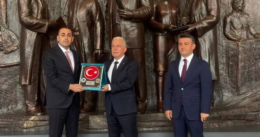 Ankara Cumhuriyet Başsavcılığı'na atanan Aykut Çelik için İstanbul Adliyesi'nde tören