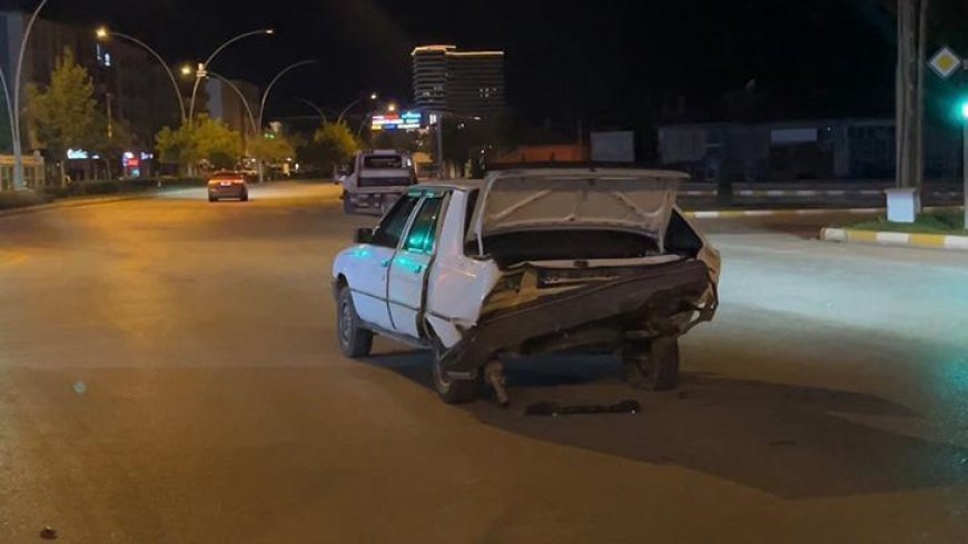 Yer: Çorum! Kazaya karışan sürücü aracını bırakıp kaçtı