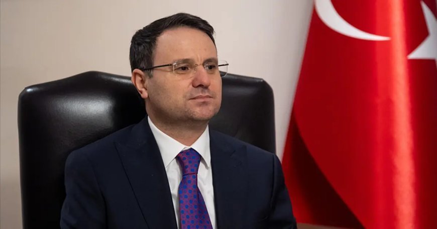 Bakan Gürlek'ten Babalar Günü paylaşımı